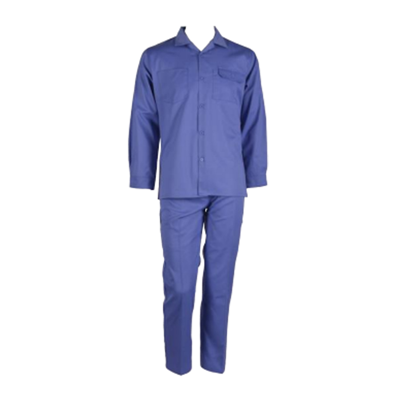 B09 耐久性と利便性に優れたツイルワークスーツ