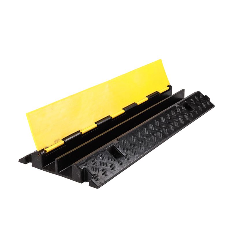 SH022-2M ゴム製ケーブルプロテクター